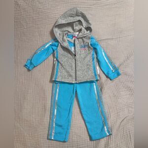 👕24m baby girl 3 piece outfit
